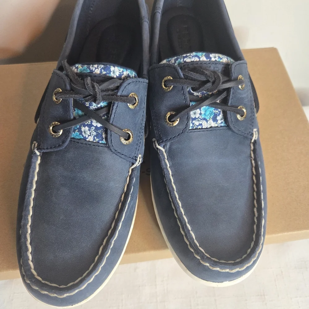 NIB Sperry Koi Fish Floral Navy Boat Shoes, Sz 8 - Picture 4 of 8